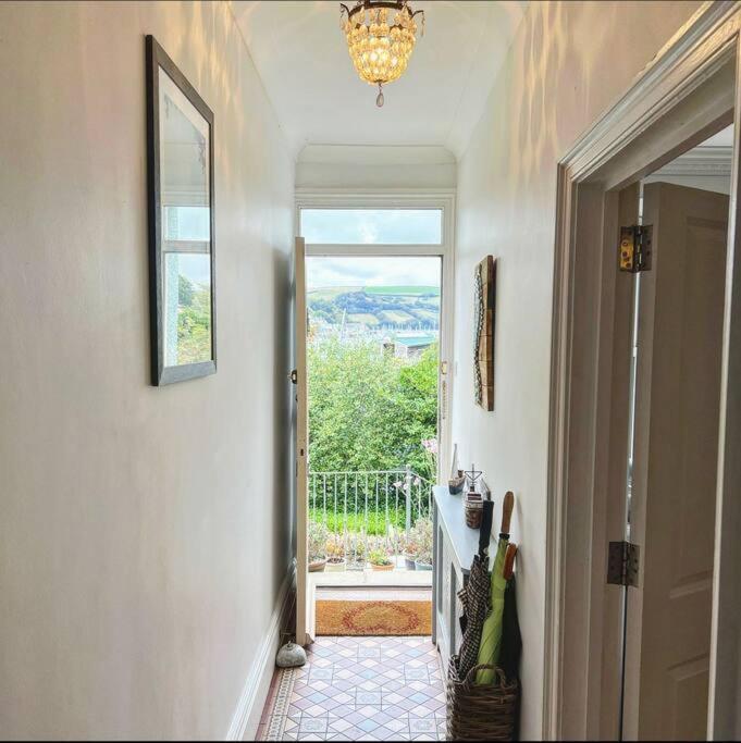 Hazel Bank Holiday Overlooking The River Dart Kingswear Exterior foto
